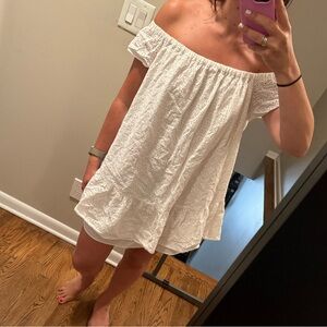 Elizabeth and James White Eyelet off-shoulder dress